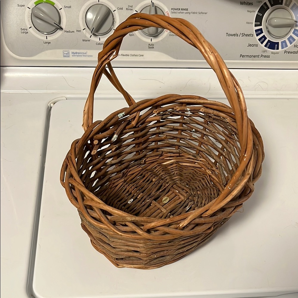 Rustic Brown Wicker Basket